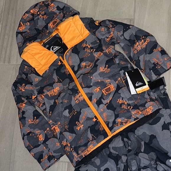 COPY - ❄️ QUIKSILVER MISSION PRINTED SNOWBOARD JACKET FOR BOYS YOUTH NWT 🎿 - Picture 4 of 7